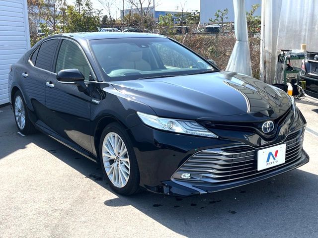 TOYOTA CAMRY HYBRID 2018 Image 31