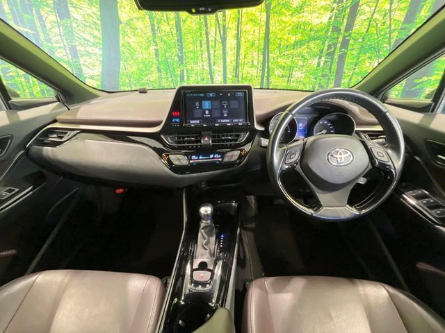 TOYOTA C-HR 2017 Image 31