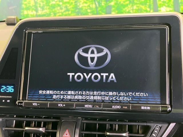 TOYOTA C-HR 2017 Image 31
