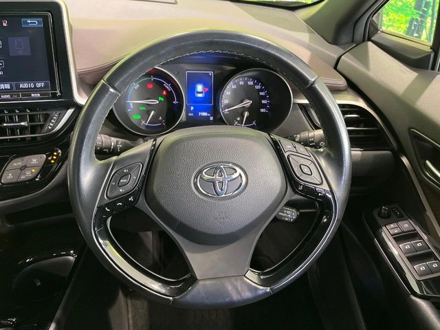 TOYOTA C-HR 2017 Image 31
