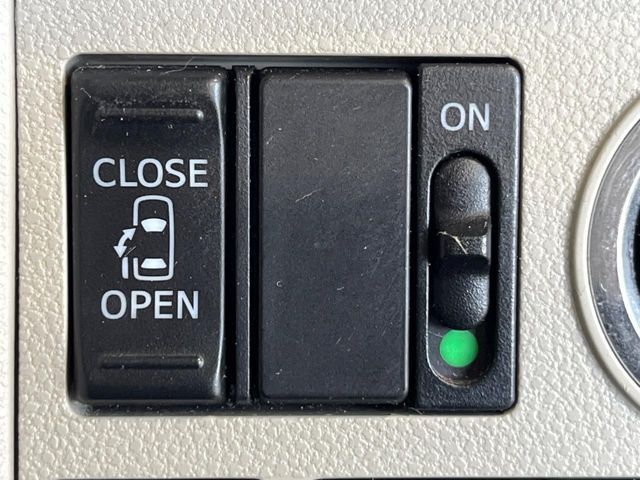 DAIHATSU TANTO 4WD 2017 Image 31