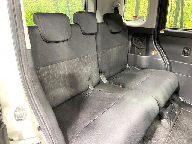 TOYOTA TANK 2017 Image 31