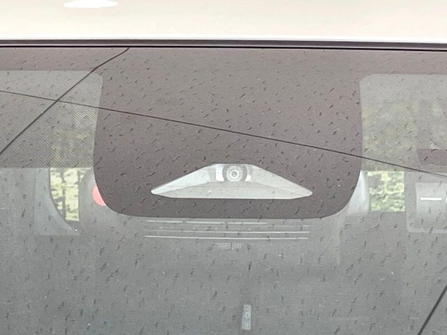 TOYOTA SIENTA HYBRID 2025 Image 31