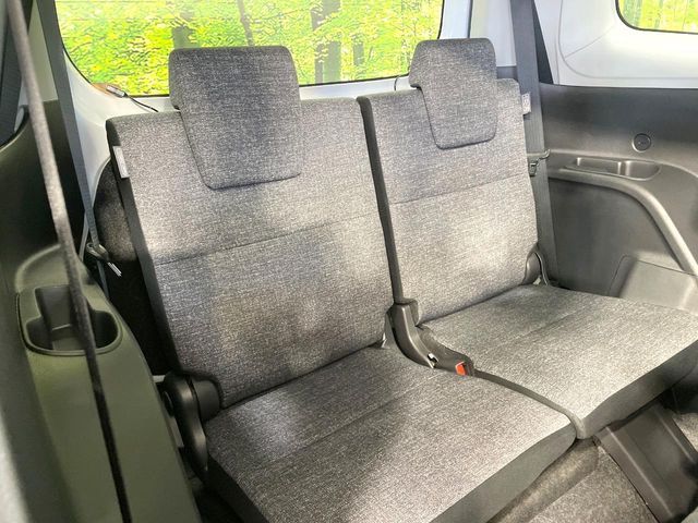 TOYOTA SIENTA HYBRID 2025 Image 31