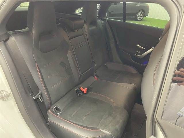 MERCEDES BENZ CLA SH 2021 Image 31