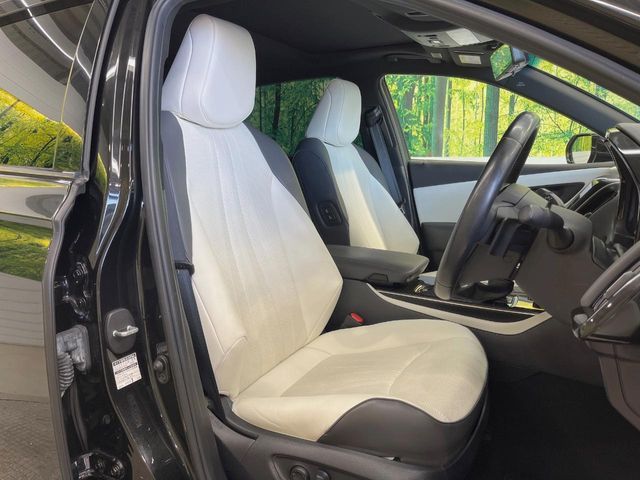 TOYOTA CROWN SEDAN HYBRID 2019 Image 31