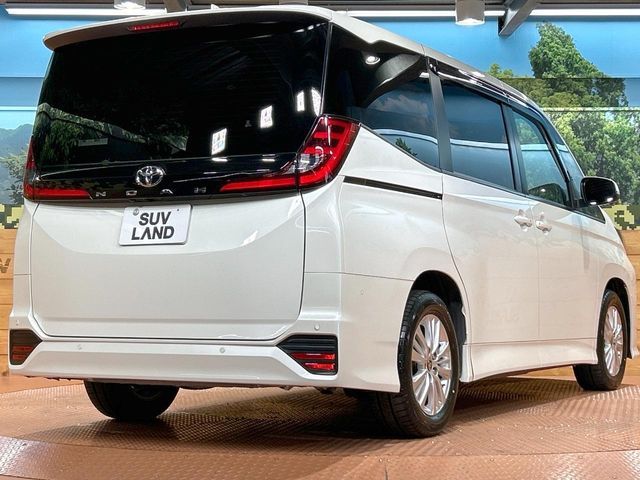 TOYOTA NOAH 2022 Image 31