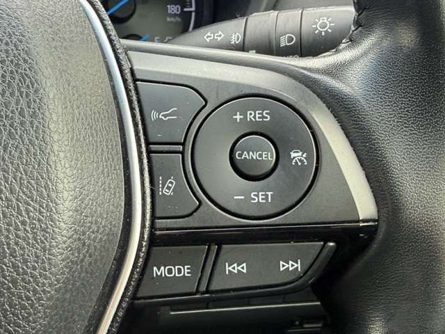 TOYOTA HARRIER HYBRID 2021 Image 31