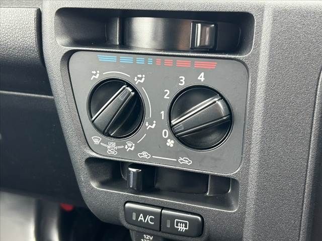 DAIHATSU HIJET CARGO 2022 Image 31