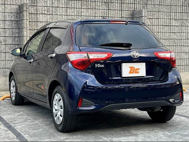 TOYOTA VITZ 2017 Image 31