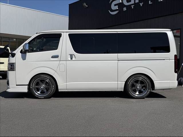 TOYOTA HIACE VAN 2WD 2021 Image 31
