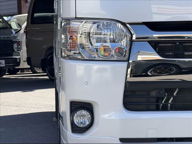 TOYOTA HIACE VAN 2WD 2021 Image 31