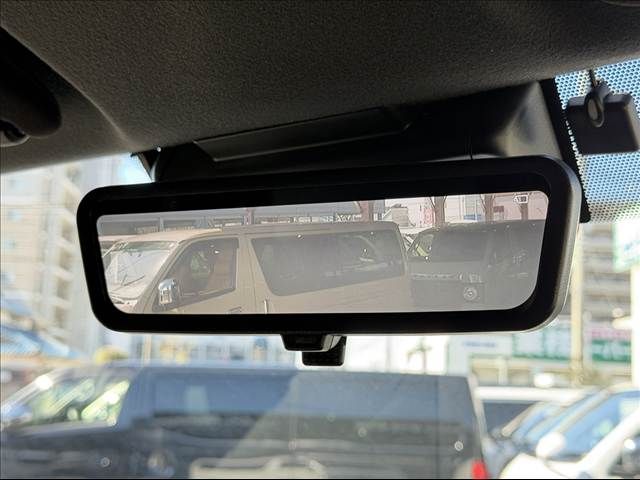 TOYOTA HIACE VAN 2WD 2021 Image 31