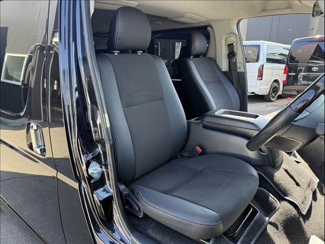TOYOTA HIACE VAN 2WD 2018 Image 31