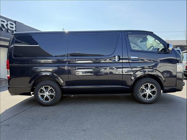 TOYOTA HIACE VAN 2WD 2018 Image 31