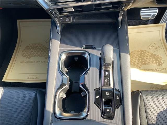 TOYOTA LEXUS RX500H 2023 Image 31