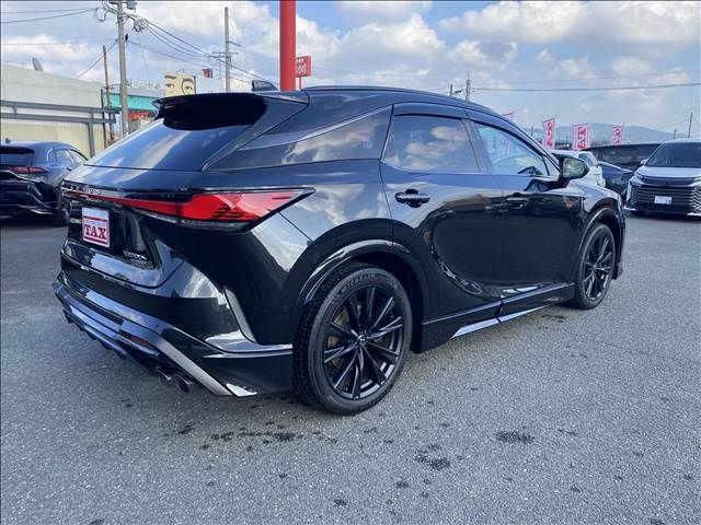 TOYOTA LEXUS RX500H 2023 Image 31