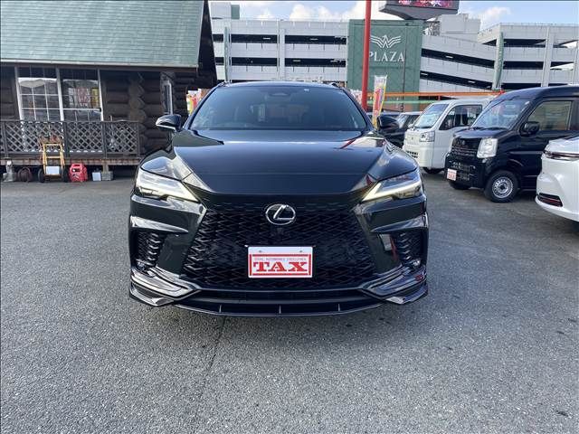 TOYOTA LEXUS RX500H 2023 Image 31