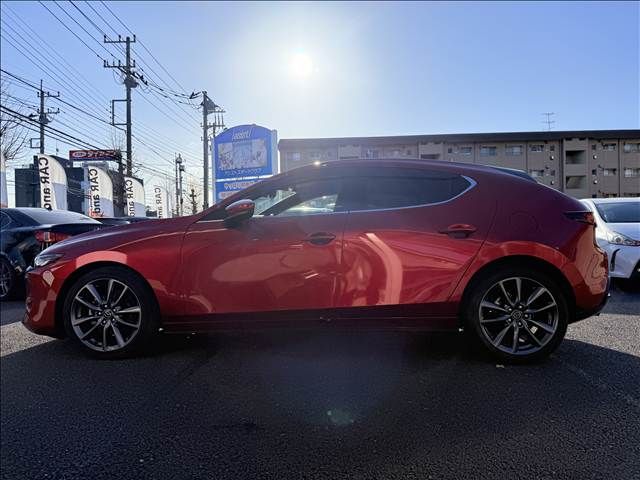MAZDA 3 FASTBACK 2019 Image 31