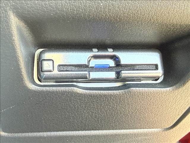 MAZDA 3 FASTBACK 2019 Image 31