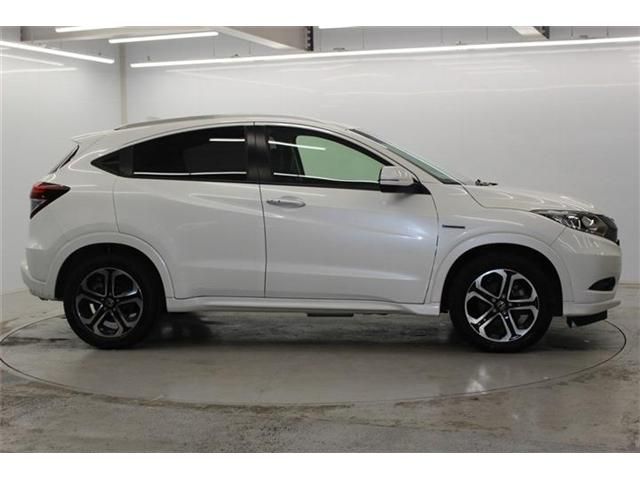 HONDA VEZEL HYBRID 2014 Image 31