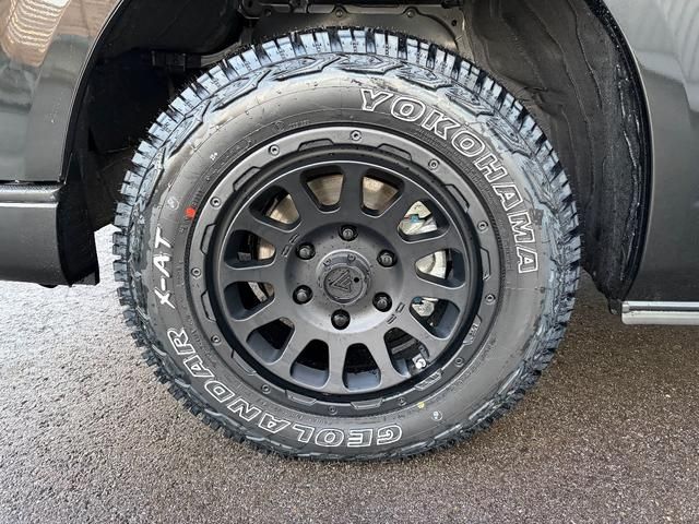 TOYOTA HIACE VAN 4WD 2025 Image 31