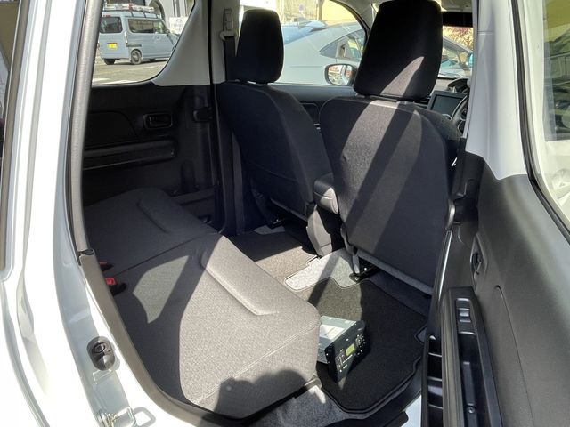 SUZUKI WAGON R 2024 Image 31