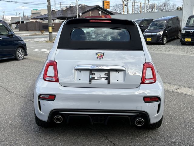 FIAT ABARTH 595C 2019 Image 31