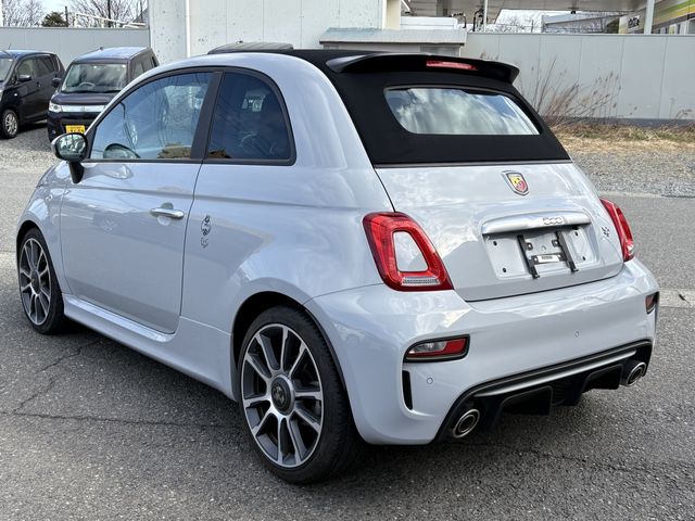 FIAT ABARTH 595C 2019 Image 31