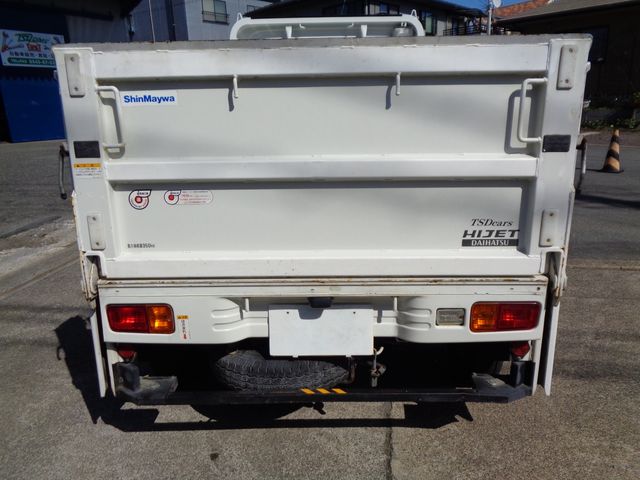 DAIHATSU HIJET TRUCK 4WD 2011 Image 31