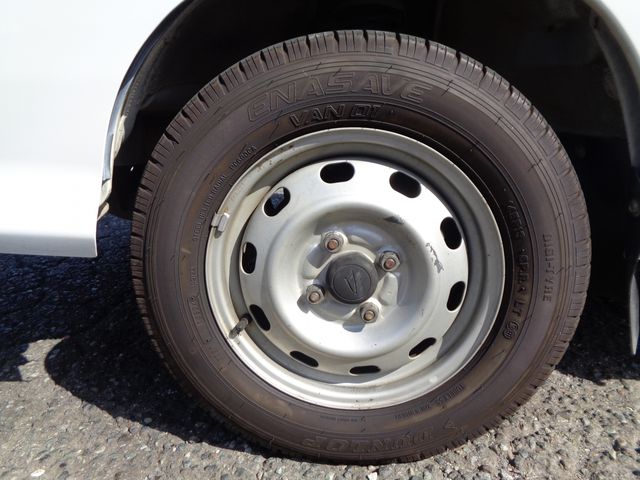 DAIHATSU HIJET TRUCK 4WD 2011 Image 31