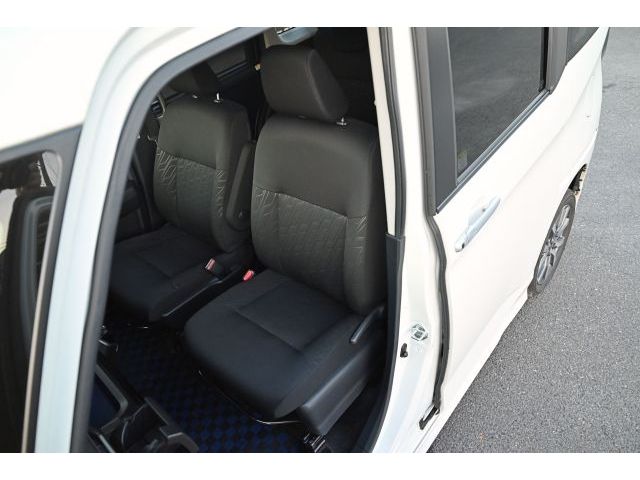 TOYOTA TANK 2019 Image 31