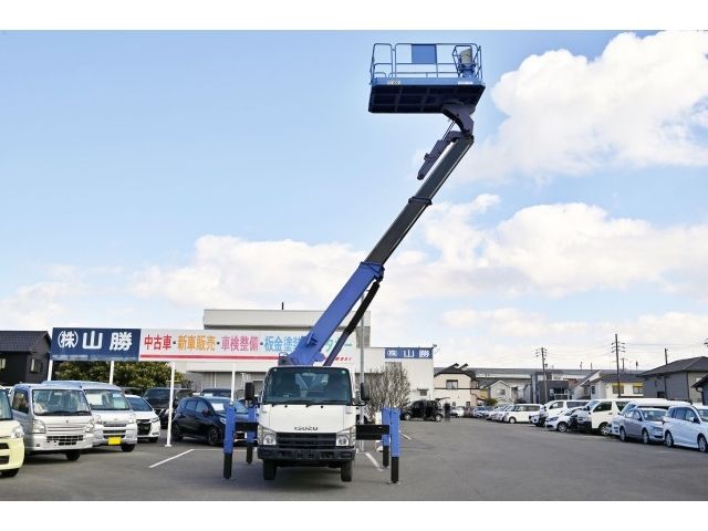 ISUZU ELF 2011 Image 31