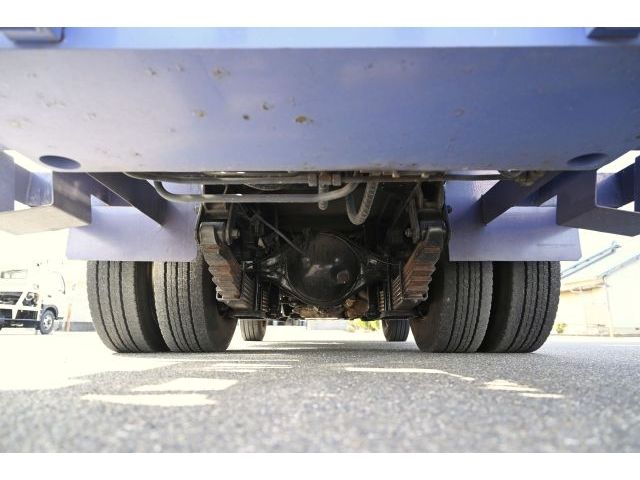 ISUZU ELF 2011 Image 31