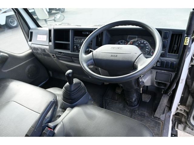 ISUZU ELF 2011 Image 31