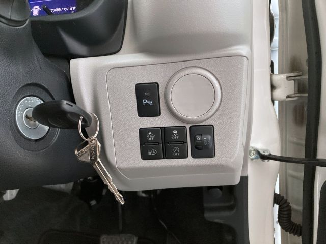 DAIHATSU MIRA E:S 2021 Image 31