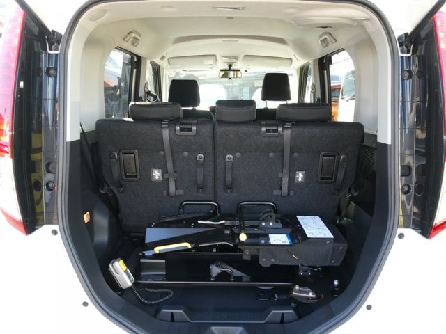 TOYOTA ROOMY 2020 Image 31