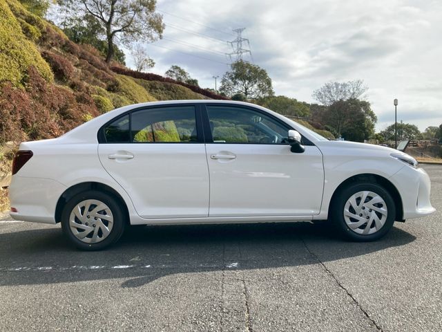 TOYOTA COROLLA AXIO HYBRID 2026 Image 31