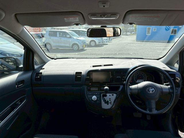 TOYOTA WISH 2007 Image 31
