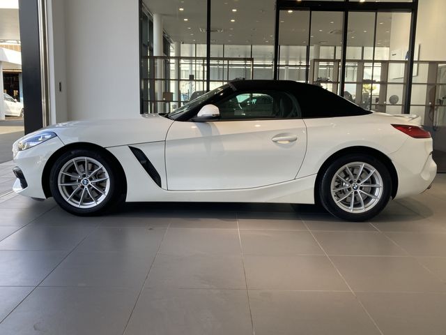 BMW Z4 2019 Image 31