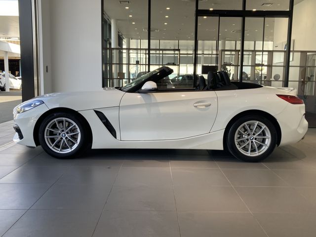 BMW Z4 2019 Image 31
