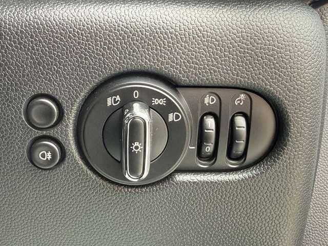 BMW MINI COOPER D 5DOOR 2022 Image 31