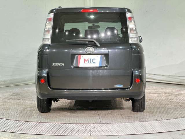 TOYOTA SIENTA 2013 Image 31