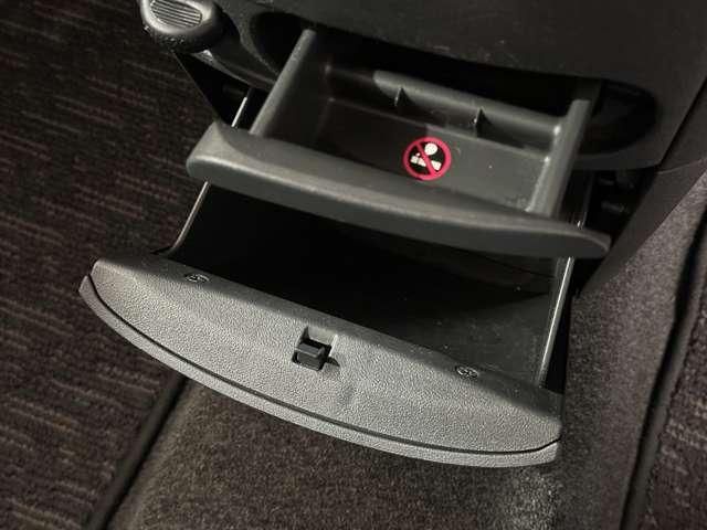 TOYOTA SIENTA 2013 Image 31