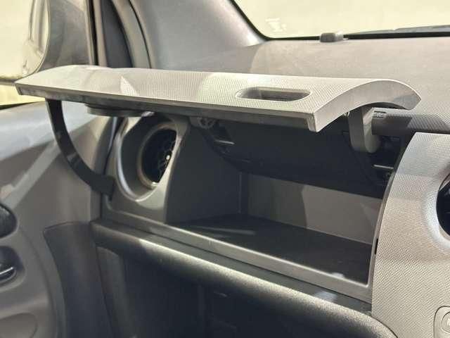 TOYOTA SIENTA 2013 Image 31