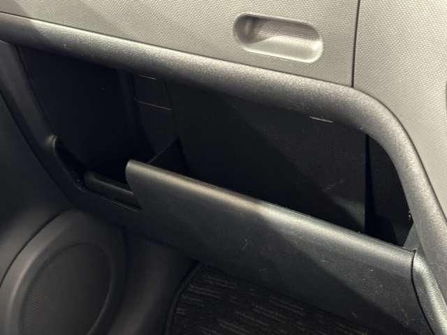 TOYOTA SIENTA 2013 Image 31