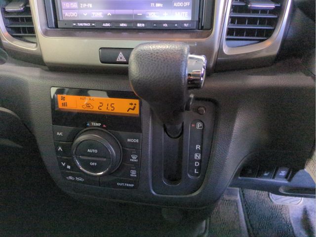 SUZUKI SPACIA CUSTOM 2017 Image 31