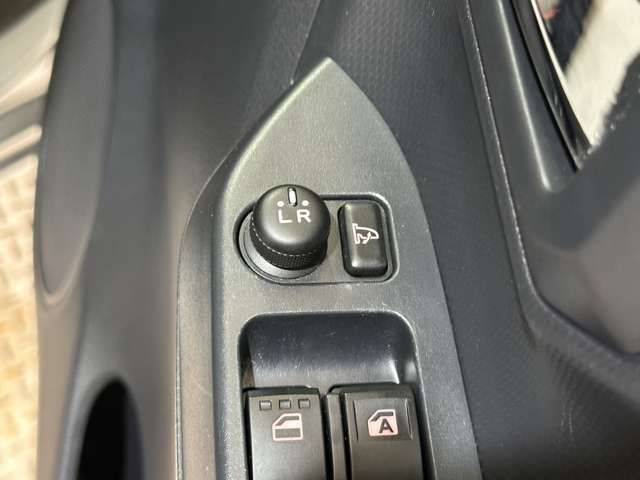 DAIHATSU MIRA E:S 2019 Image 31