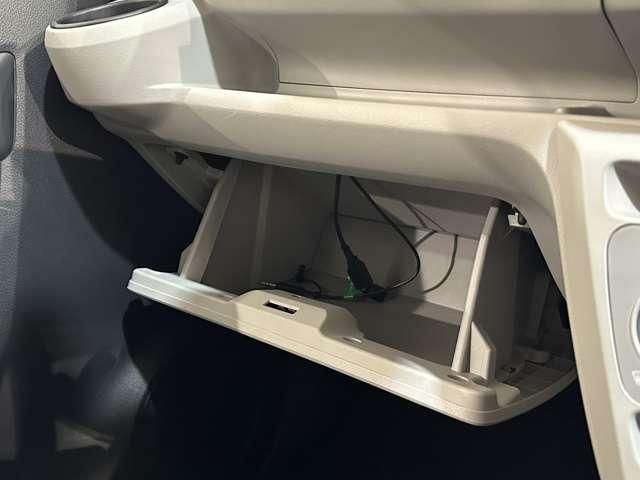 DAIHATSU MIRA E:S 2019 Image 31