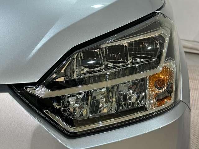 DAIHATSU MIRA E:S 2019 Image 31